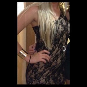 Lace Black One-Sleeve Dress